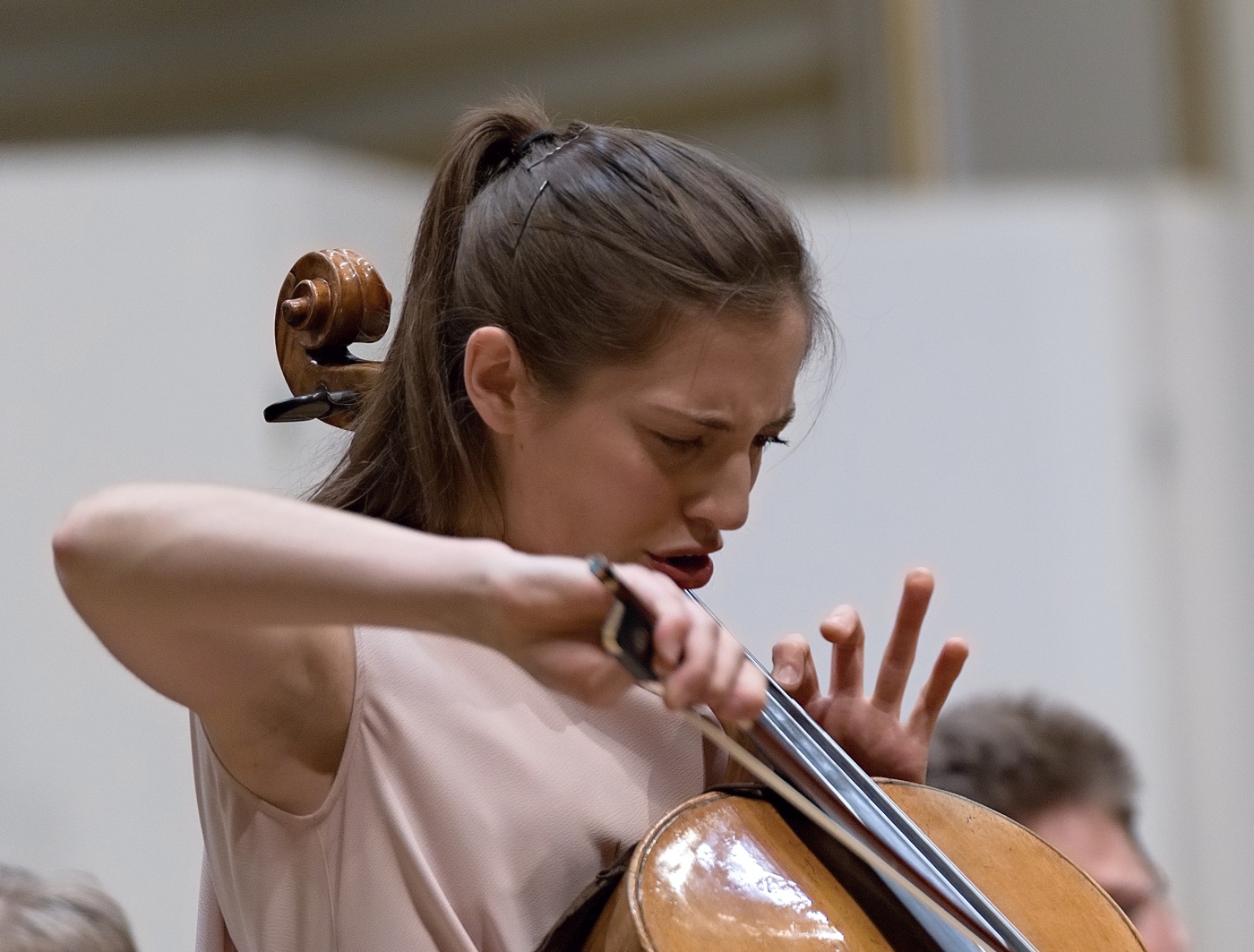 21.04.2016 Slovenská filharmónia; Camille Thomas, Aziz Shokhakimov © Jan Lukas