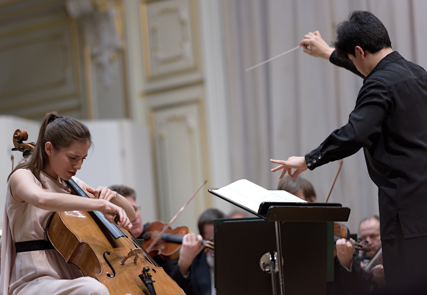 21.04.2016 Slovenská filharmónia; Camille Thomas, Aziz Shokhakimov © Jan Lukas
