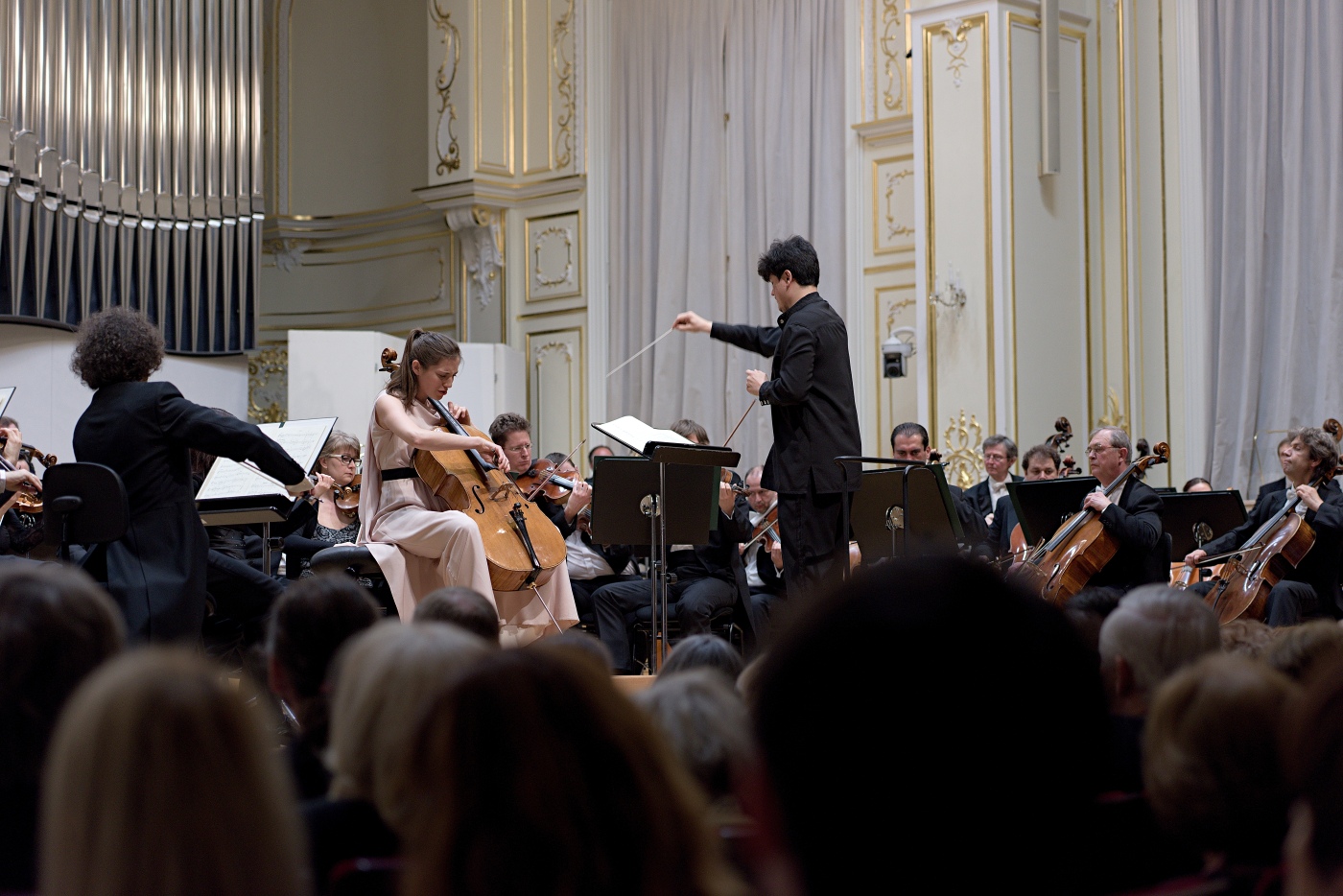 21.04.2016 Slovenská filharmónia; Camille Thomas, Aziz Shokhakimov © Jan Lukas