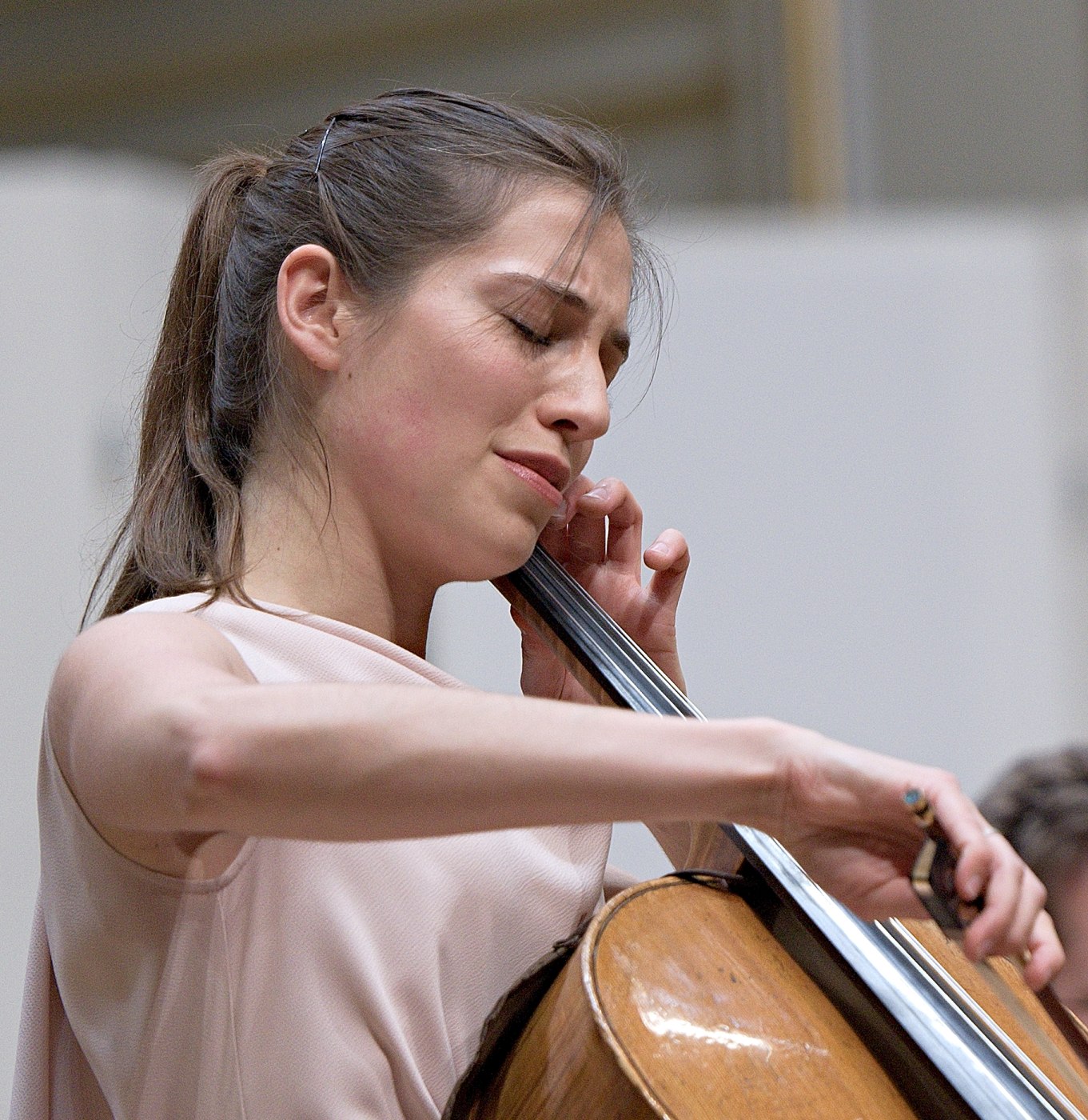 21.04.2016 Slovenská filharmónia; Camille Thomas, Aziz Shokhakimov © Jan Lukas