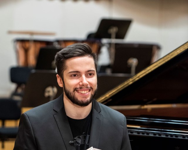 V Slovenskej filharmónii sa predstaví  klavírny virtuóz Robert Bílý  - 053 Hummel 2021 Robert Bílý foto © A. Trizuljak 