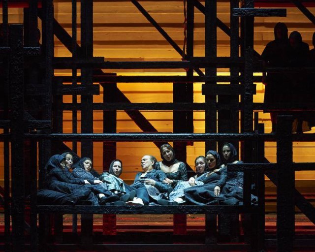 Viedenská premiéra opery  Chovanščina so Slovenským filharmonickým zborom - 10343519_10154818227025717_6419152304920822326_n 