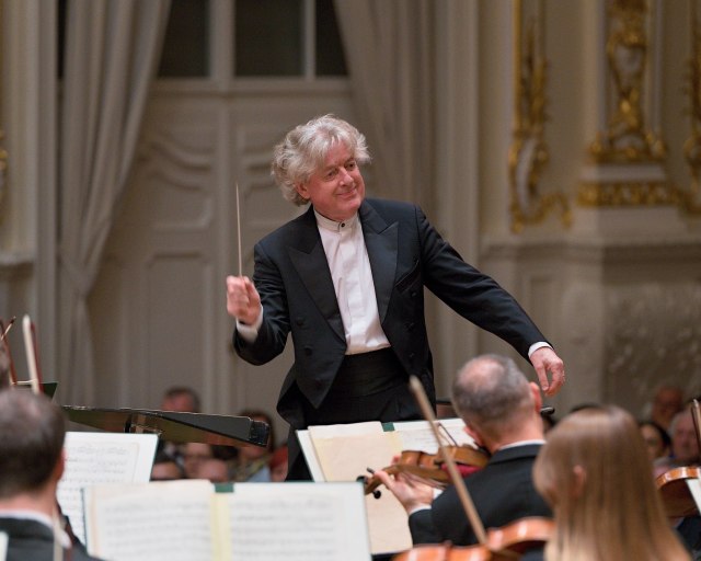 Anglická hudba so šéfdirigentom Jamesom Juddom - 109 SF Judd_Ruman_Luptak 24 10 2019 © jan.f.lukas 