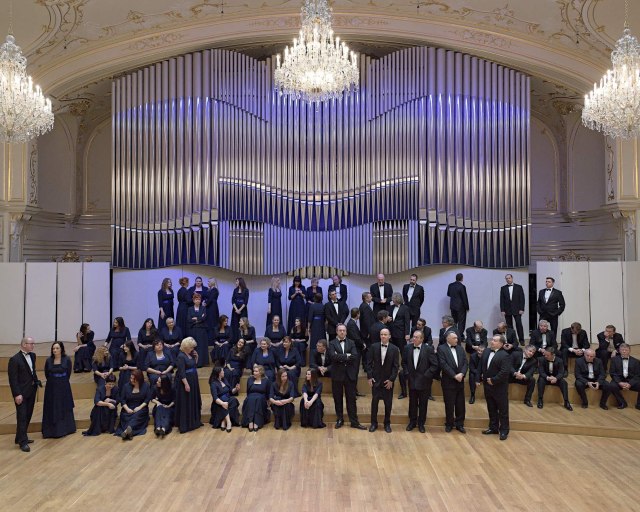 Bratislava - Praha, koncert SFZ - 11 SF foto zboru 19 11 2015 © Jan Lukas 