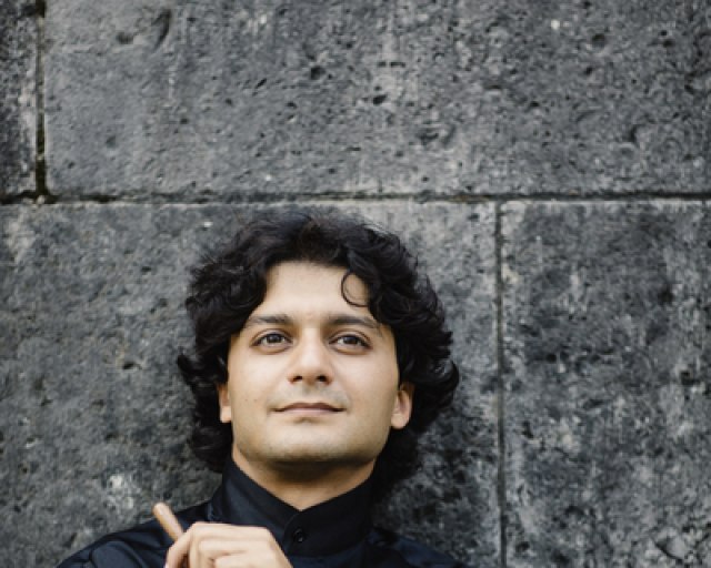 Štvrtkový symfonický koncert zaznie pod taktovkou Hosseina Pishkara - 20150830_hossein_pishkar_037_9356_diesner 