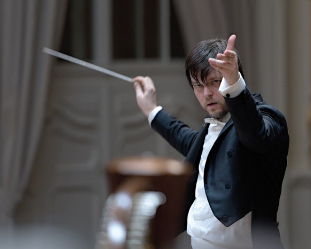 Slovenská filharmónia odvysiela 30. apríla záznam Straussovej ELEKTRY pod taktovkou Juraja Valčuhu - Juraj Valčuha 