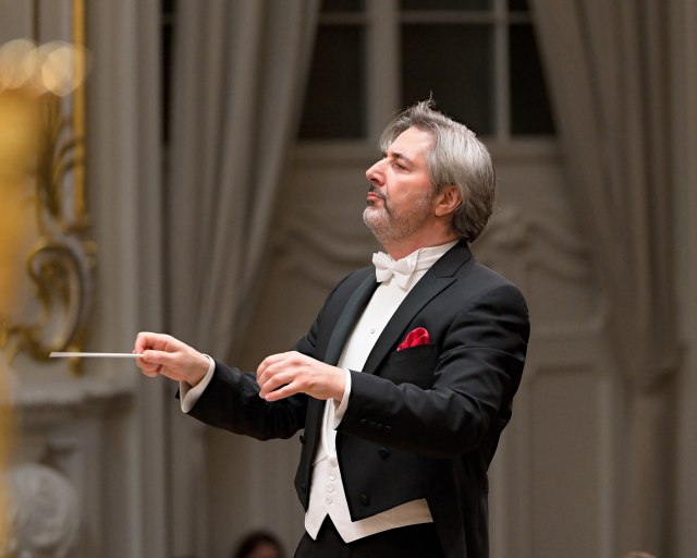 Pod taktovkou šéfdirigenta // KONCERT JE VYPREDANÝ - 25 SF Daniel Raiskin _Alexei Volodin 21 11 2019 © jan.f.lukas 