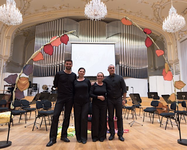 Hudobná akadémia v Redute - 3 SF Teatro Neline 22 10 2016 © jan.f.lukas 