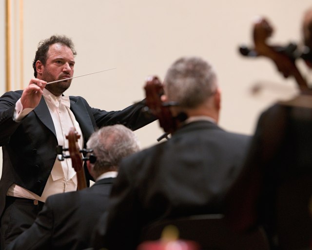 Online koncert pod taktovkou Petra Valentoviča - 31 SF SFZ Valentovic_Kruzliakova 17 11 2019 © jan.f.lukas 