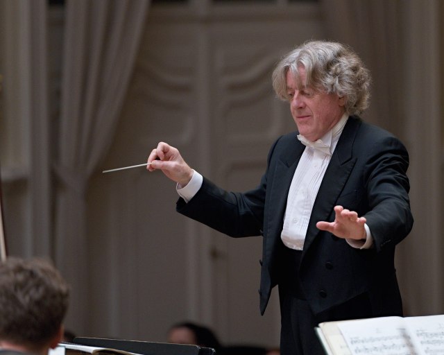 Pod taktovkou šéfdirigenta - 48 SF James Judd_Istvan Vardai 02 11 2017 © jan.f.lukas 