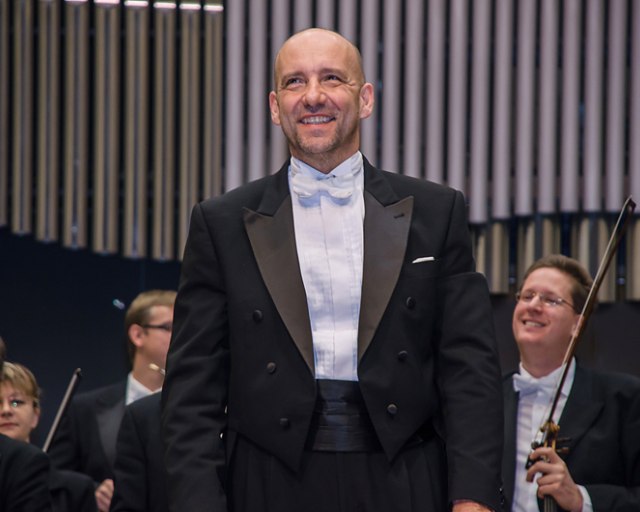 Pod taktovkou Emmanuela Villauma - Francúzska hudba 26.2.2014, foto:Valéria Zacharová 