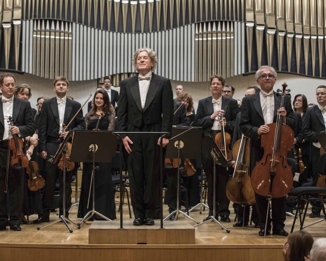 Pod taktovkou šéfdirigenta - BRENKUS cop 0228 kopie 