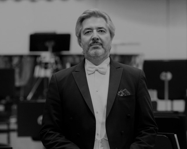 Statement of Daniel Raiskin, Slovak Philharmonic Chief Conductor  - Daniel Raiskin BW foto Peter Brenkus 