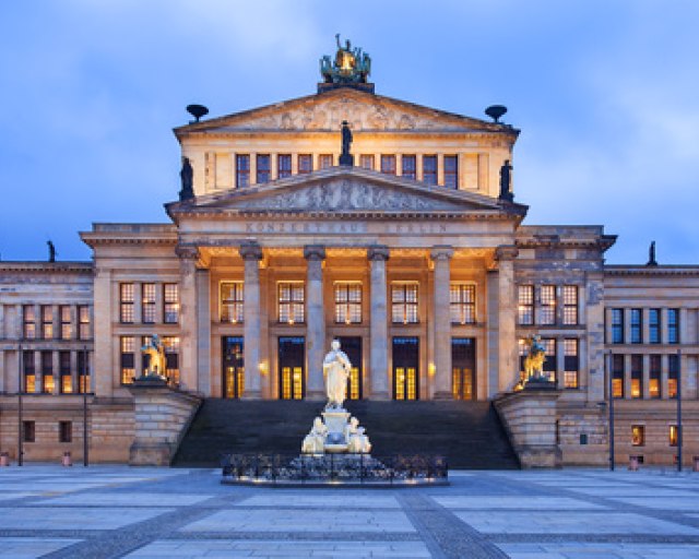 Slovenský filharmonický zbor v Berlíne - Gendarmenmarkt square in Berlin, Germany 