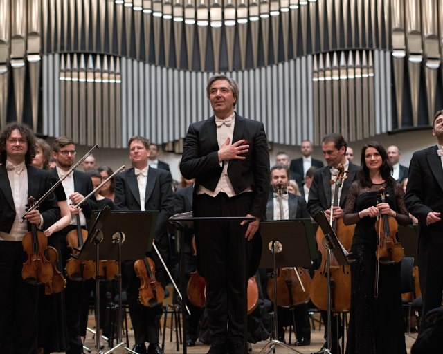 The Slovak Philharmonic under Daniel Raiskin’s baton - SF  Daniel Raiskin_Jean F Neuburger 26 04 2018 © jan.f.lukas  (2) 