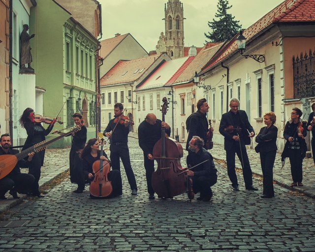 Lamentácie k Veľkej noci v Malej sále SF - Solamente Naturali Ensemble key-3a 