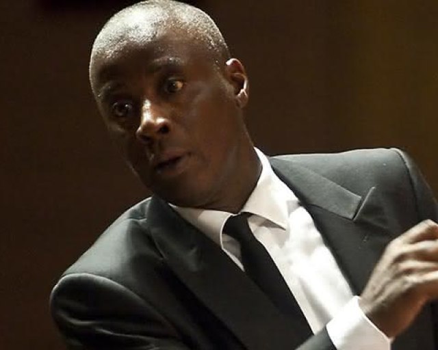 Britský umelec Wayne Marshall  sa predstaví so Slovenskou filharmóniou  ako dirigent aj klavirista - Wayne Marshall 