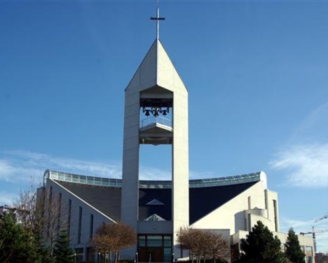 Nedeľný koncert v chráme - kostol 