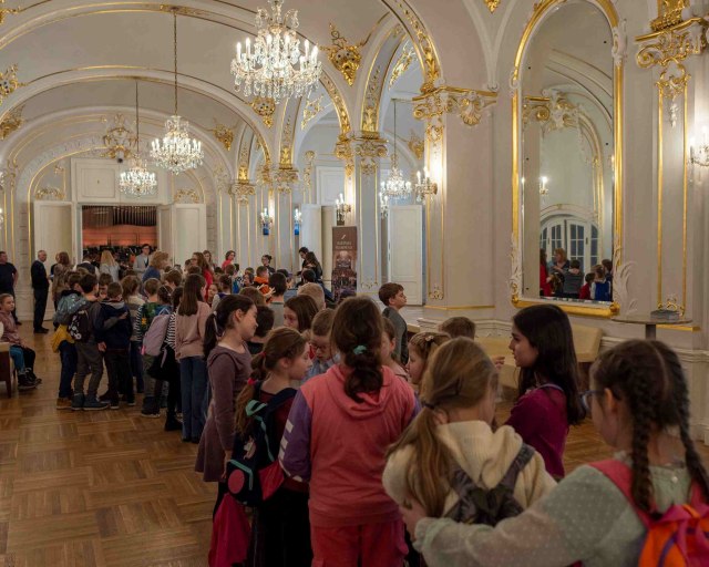 Príbeh hudby Slovenskej filharmónie navštívilo v Koncertnej sieni aj online v Bratislave aj Piešťanoch 27 400 návštevníkov - 141 HA2a Pribeh foto A TRIZULJAK m 