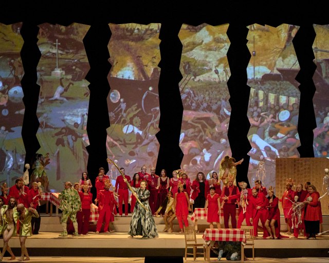 Slovenský filharmonický zbor oslávil vo Viedenskej štátnej opere storočnicu Györgya Ligetiho - Le Grand Macabre_8357 (c) Michael Poehn 